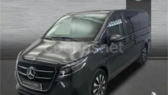 Gris Usado 2024 Mercedes V220 Style Monovolumen | 64.000 €