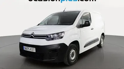 Usado Citroën Berlingo 75 CV (55 kW) 2019 Blanco Monovolumen