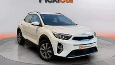 Usado 2023 Kia Stonic SUV | 14.990 € (Precio justo)