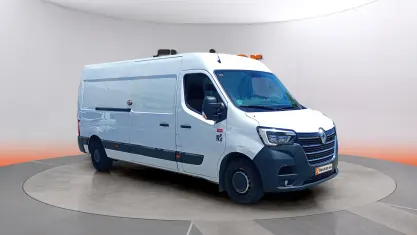 Usado Renault Master 136 CV (100 kW) 2021 Blanco Monovolumen