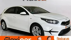 Blanco Usado 2022 Kia Ceed Berlina | 14.990 € (Precio justo)