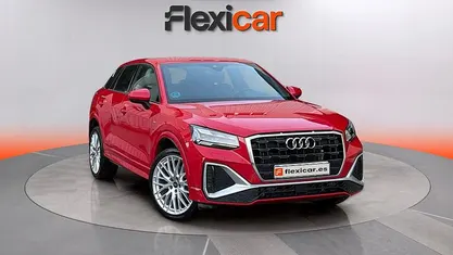 Begagnad Audi Q2 S-Line 150 HK (110 kW) 2023 Röd SUV