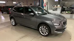 Gris Usado 2023 Skoda Kamiq Sport SUV | 20.100 € (Precio justo)