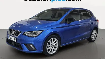 Usado Seat Ibiza FR 110 CV (80 kW) 2022 Azul Utilitario