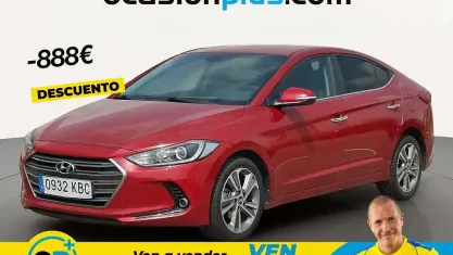 Usado Hyundai Elantra 128 CV (94 kW) 2017 Rojo Utilitario