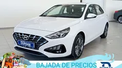 Blanco Usado 2023 Hyundai i30 Berlina | 16.990 € (Precio justo)