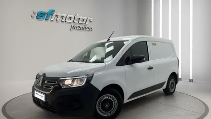 Usado Renault Kangoo 80 kW (109 CV) 2022 Blanco Monovolumen