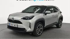 Gris plata Usado 2022 Toyota Yaris Cross Plus SUV | 22.000 € (Buen precio)