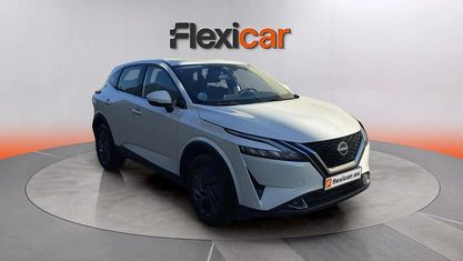 Begagnad Nissan Qashqai Acenta 140 HK (102 kW) 2024 Vit SUV