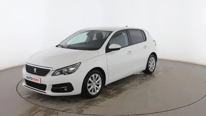 Blanco Usado 2019 Peugeot 308 Style Berlina | 9799 € (Precio justo)