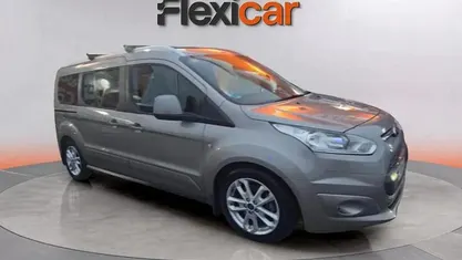 Usado Ford Tourneo Connect Titanium 120 CV (88 kW) 2017 Gris Monovolumen