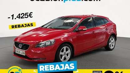 Rojo Usado 2015 Volvo V40 Kinetic Familiar | 9790 € (Precio justo)