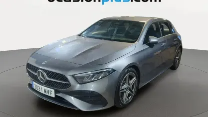 Usado Mercedes A180 AMG 116 CV (85 kW) 2024 Gris Utilitario