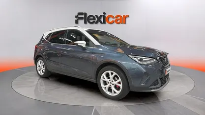 Usado Seat Arona FR 150 CV (110 kW) 2023 SUV