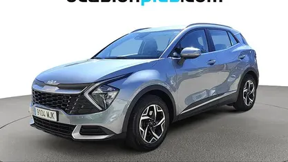 Usado Kia Sportage 136 CV (100 kW) 2023 Gris plata SUV