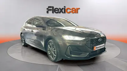 Usado Ford Focus ST-Line 155 CV (114 kW) 2023 Gris Berlina