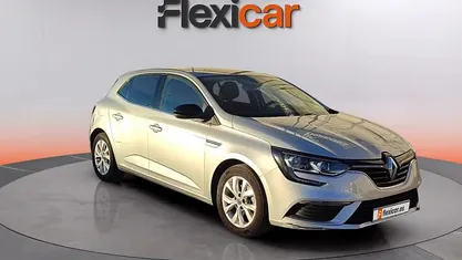 Usado Renault Mégane IV LIMITED 140 CV (102 kW) 2020 Berlina
