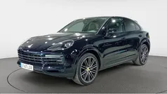 Negro Usado 2020 Porsche Cayenne SUV | 63.546 € (Super precio)