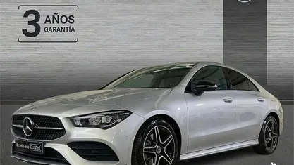 Usado Mercedes CLA200 163 CV (119 kW) 2025 Berlina