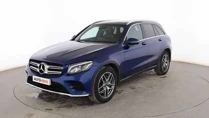 Usado Mercedes GLC220 AMG line 170 CV (125 kW) 2018 Azul SUV