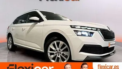 Usado Skoda Kamiq Style 110 CV (80 kW) 2022 SUV