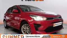 Rojo Usado 2021 Kia Rio Berlina | 13.490 € (Precio justo)