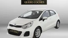 Blanco Usado 2015 Kia Rio Berlina | 7990 € (Precio justo)