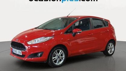 Usado Ford Fiesta Trend 95 CV (69 kW) 2017 Rojo Utilitario