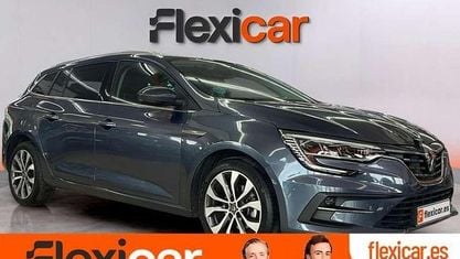 Używany Renault Mégane GrandTour Techno 140 KM (102 kW) 2022 Niebieski Kombi