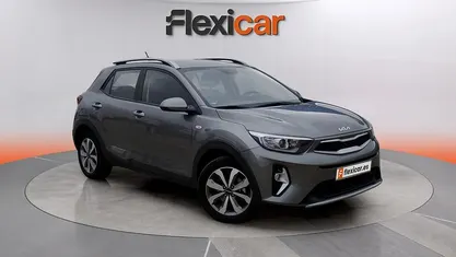 Usado Kia Stonic 84 CV (61 kW) 2023 SUV
