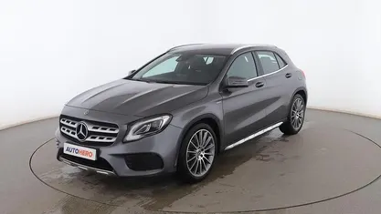 Gris Usado 2020 Mercedes GLA200 Urban SUV | 26.399 € (Buen precio)