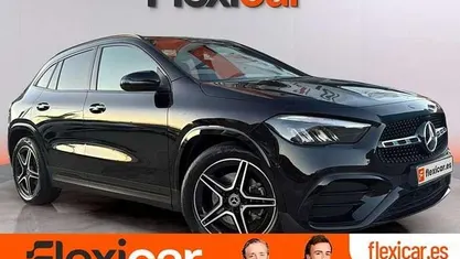 Usado Mercedes GLA200 136 CV (100 kW) 2025 Negro SUV