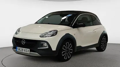 Usado Opel Adam Rocks 87 CV (63 kW) 2018 Blanco Utilitario