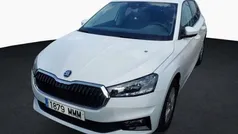 Blanco Usado 2023 Skoda Fabia Essence | 14.800 € (Precio justo)