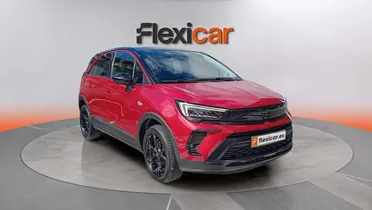 Usado Opel Crossland X Edition 110 CV (80 kW) 2022 Rojo SUV