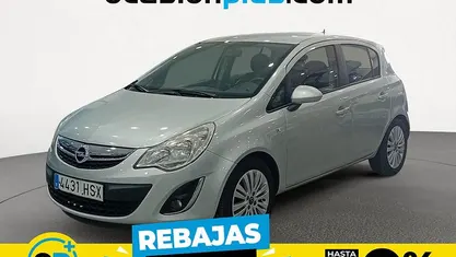 Gris plata Usado 2013 Opel Corsa Selective Utilitario | 5980 € (Precio justo)
