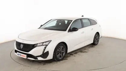 Usado Peugeot 308 Active 131 HP (96 kW) 2022 Branco Carrinha
