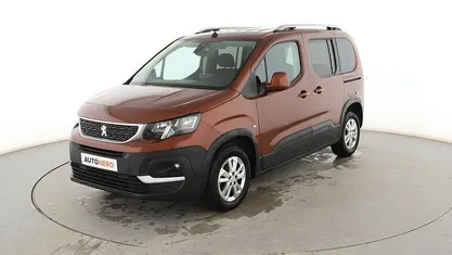 Usado Peugeot Rifter Active 131 CV (96 kW) 2021 Monovolumen