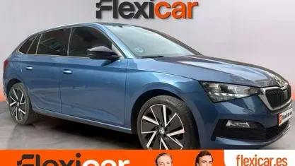 Usado Skoda Scala Sport 110 CV (80 kW) 2022 Azul Utilitario