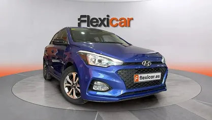 Usado Hyundai i20 84 CV (61 kW) 2020 Azul Utilitario