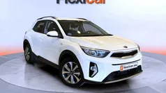 Usado 2021 Kia Stonic SUV | 14.090 € (Precio justo)