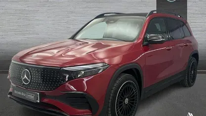 Usado Mercedes EQB250+ AMG 139 kW (190 CV) 2025 Rojo SUV