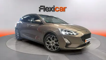 Usado Ford Focus Titanium 150 CV (110 kW) 2018 Marrón Berlina