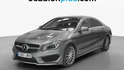 Usado Mercedes CLA200 AMG 136 CV (100 kW) 2016 Berlina