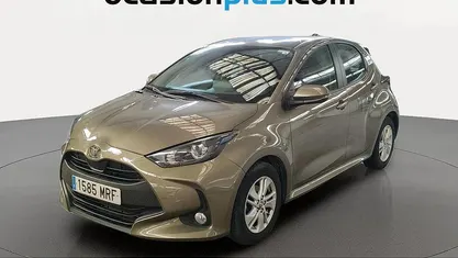 Usado 2024 Toyota Yaris Edition Utilitario | 15.537 € (Buen precio)