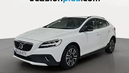 Usado 2019 Volvo V40 Plus Utilitario | 16.228 € (Precio justo)