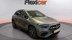Gris Usado 2024 Mercedes GLA200 SUV | 35.990 € (Super precio)