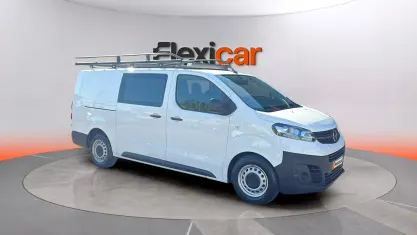 Usado Opel Vivaro-e Combi 145 CV (106 kW) 2022 Blanco Monovolumen