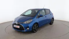 Azul Usado 2016 Toyota Yaris Hybrid Active Utilitario | 12.999 € (Precio justo)