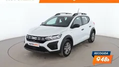 Usado 2023 Dacia Sandero Essentiel Utilitario | 14.299 € (Buen precio)